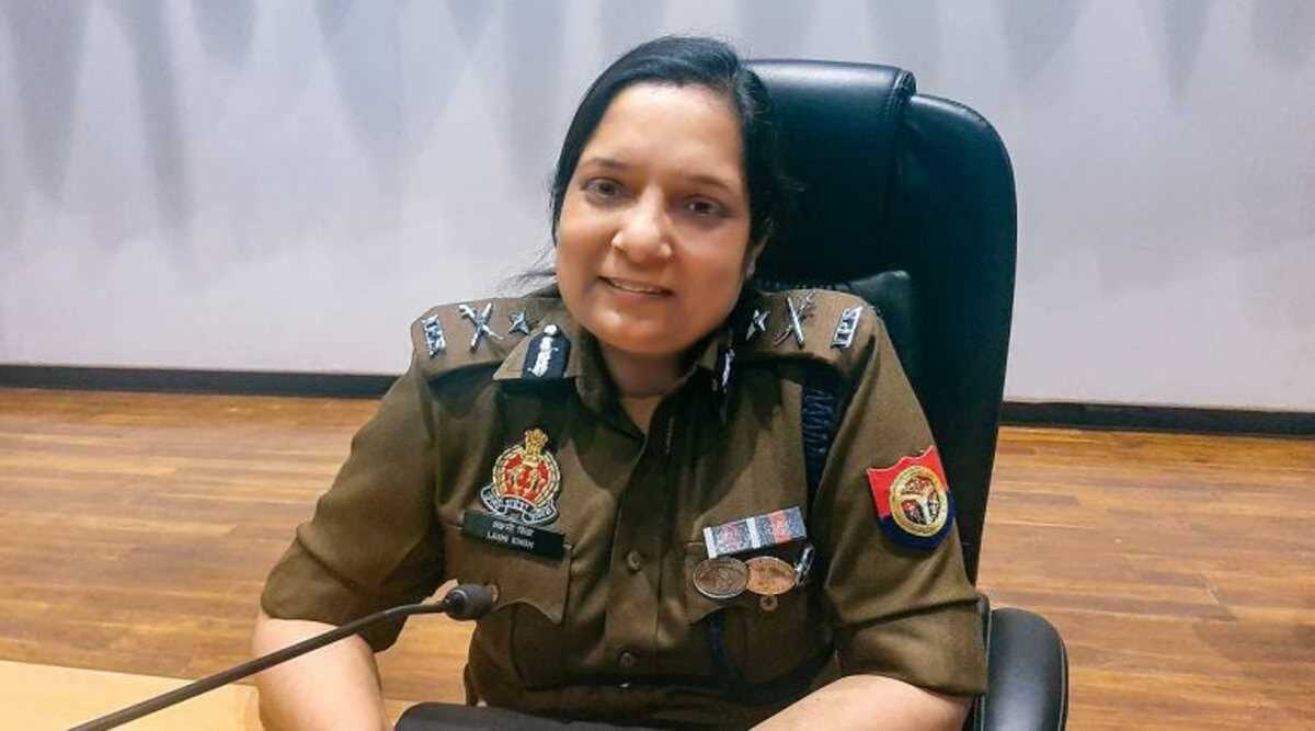 पुलिस कमिश्नर लक्ष्मी सिंह ने किया औचक निरीक्षण, 28 पुलिसकर्मी लाइन हाजिर पुलिस कमिश्नर लक्ष्मी सिंह ने किया औचक निरीक्षण, 28 पुलिसकर्मी लाइन हाजिर